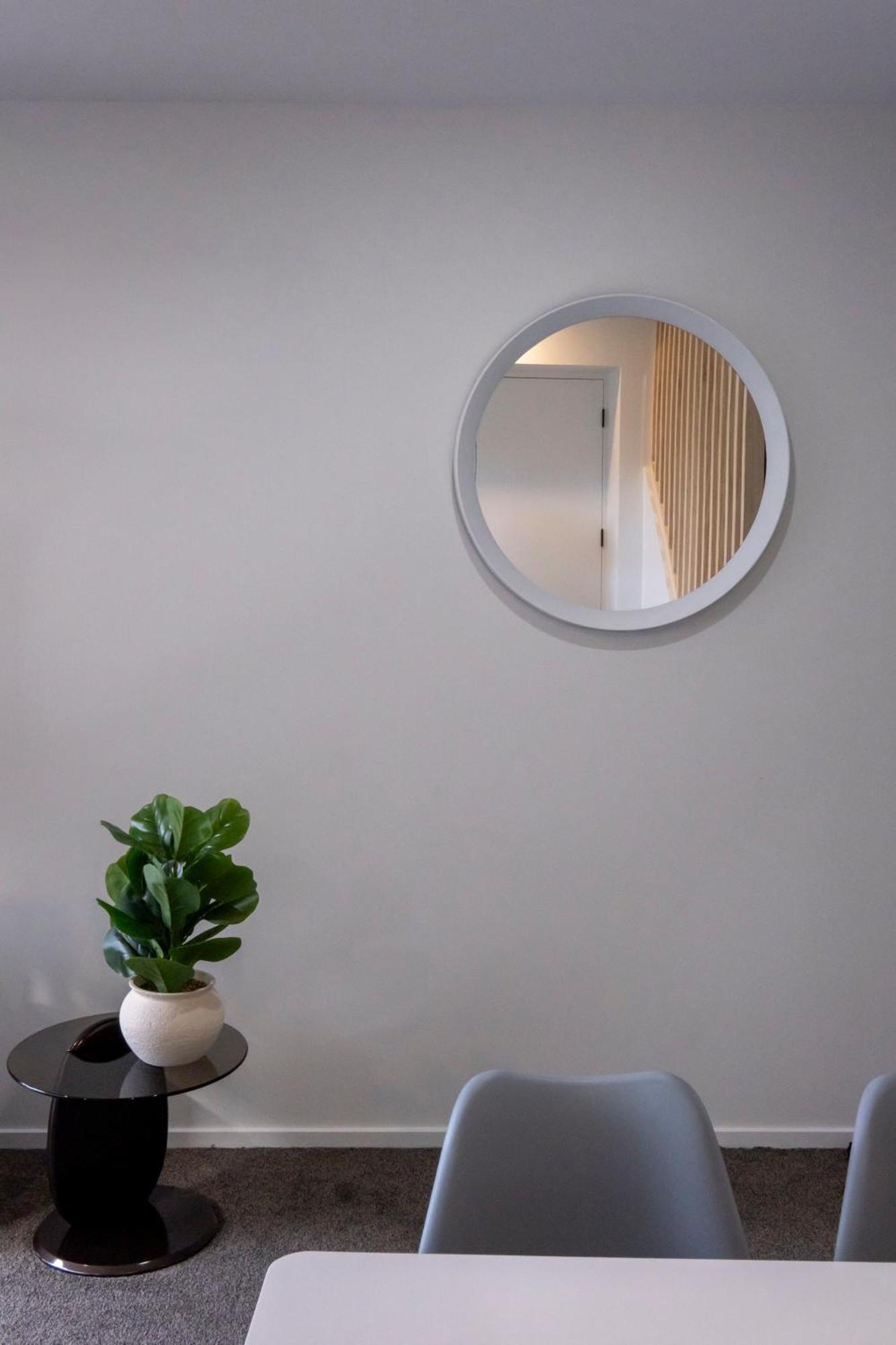 Luxury 2 Bed Townhome In Cbd كريستتشيرش المظهر الخارجي الصورة