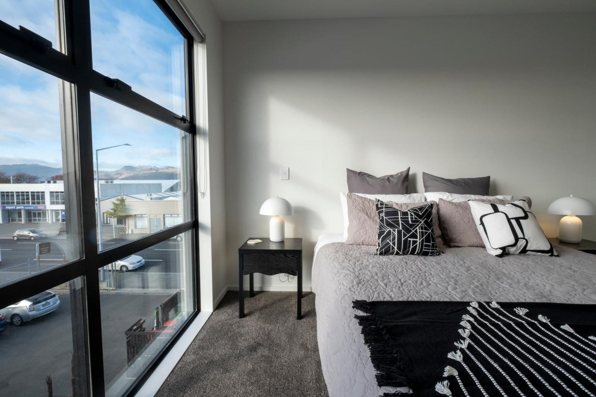Luxury 2 Bed Townhome In Cbd كريستتشيرش المظهر الخارجي الصورة