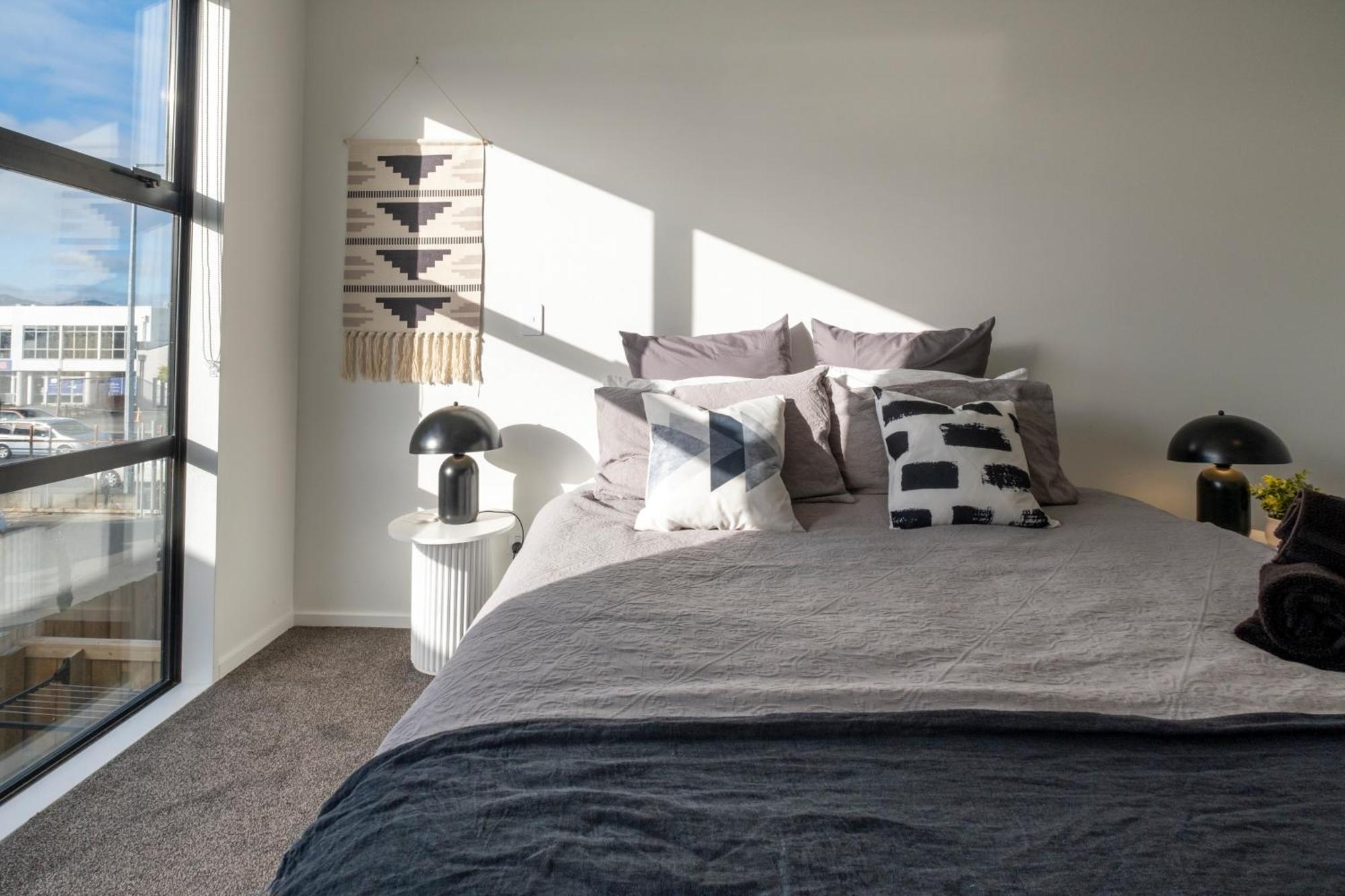 Luxury 2 Bed Townhome In Cbd كريستتشيرش المظهر الخارجي الصورة